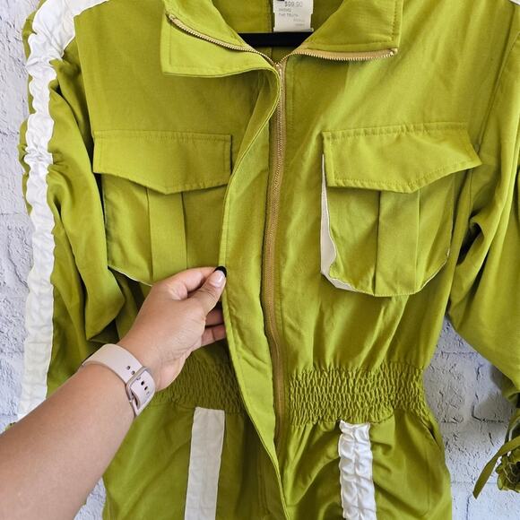AKIRA The Truth Chartreuse Ruched Utility Romper NWT Small - Picture 3 of 16